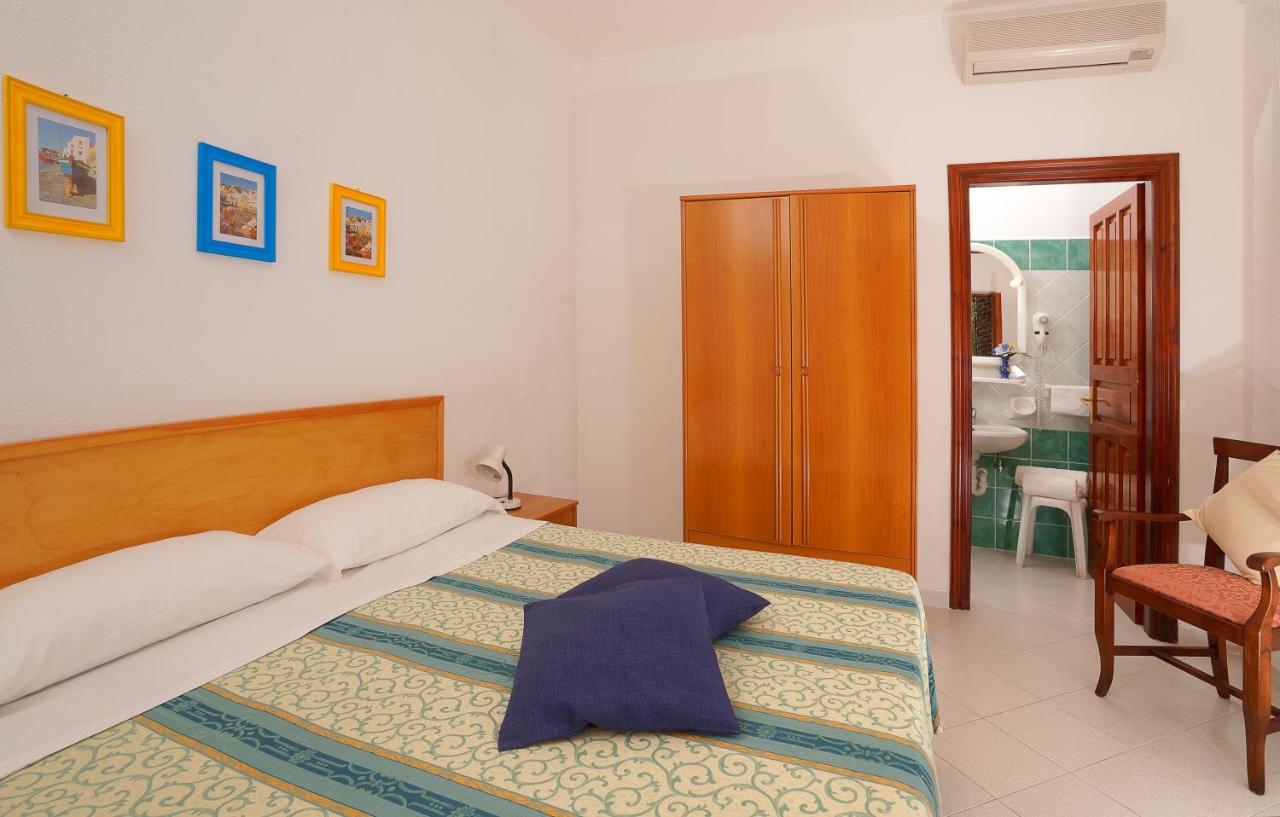Hotel Villa Mena Forio  Ngoại thất bức ảnh