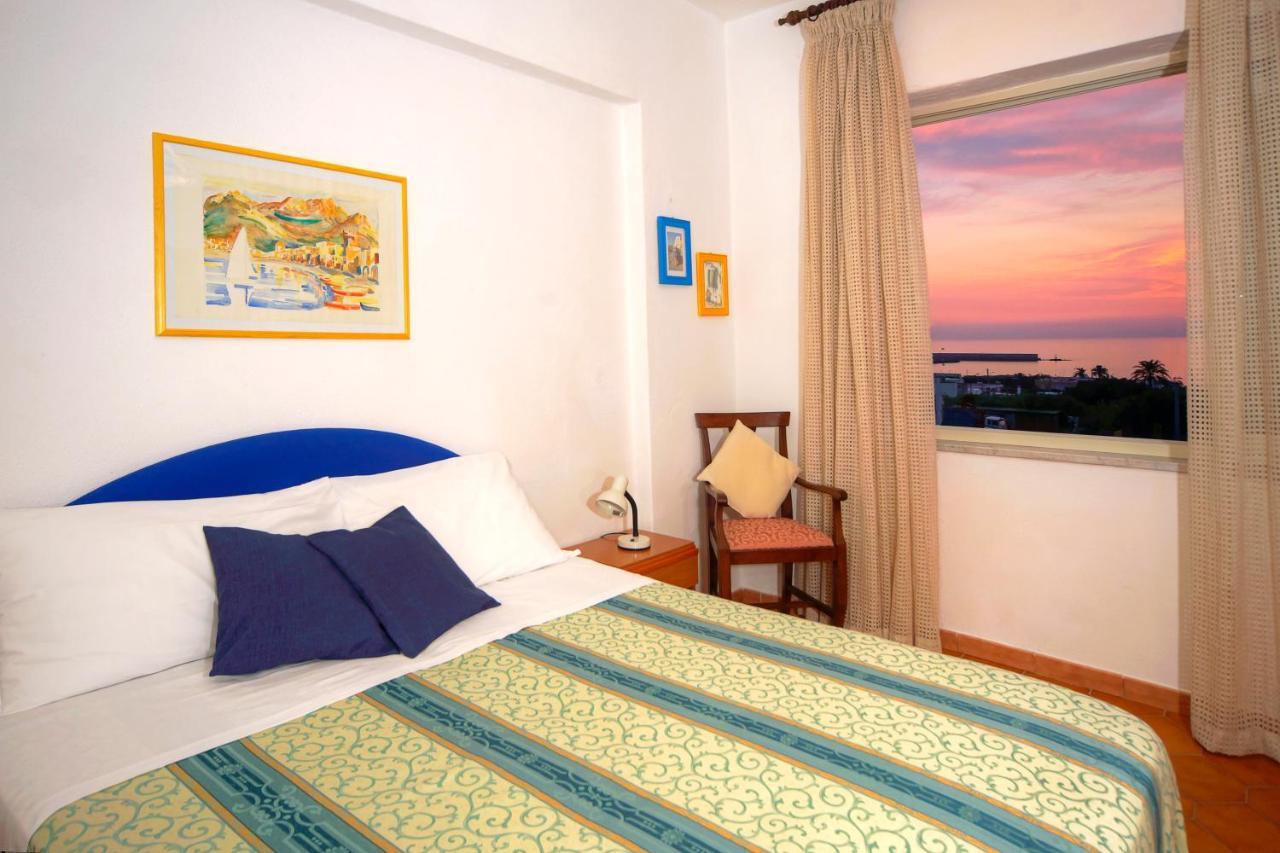 Hotel Villa Mena Forio  Ngoại thất bức ảnh