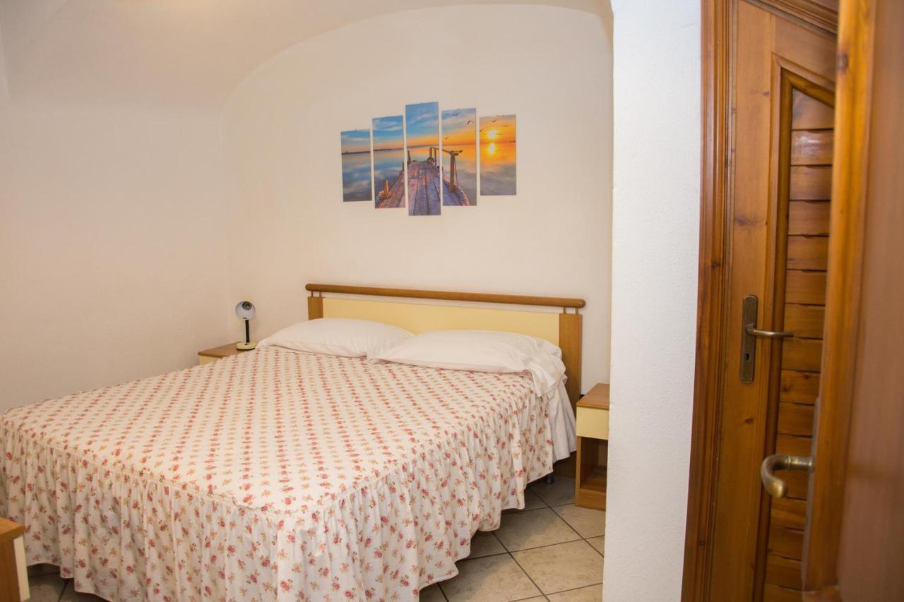 Hotel Villa Mena Forio  Ngoại thất bức ảnh